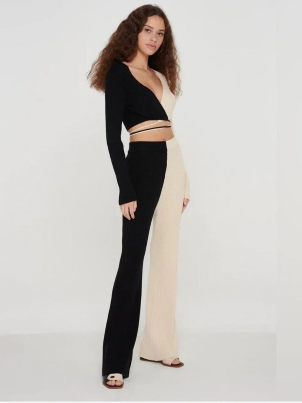 Vrg Grl Pants Colorblock Knit Stretch Pull On Ribbed Black White NWT Size Small